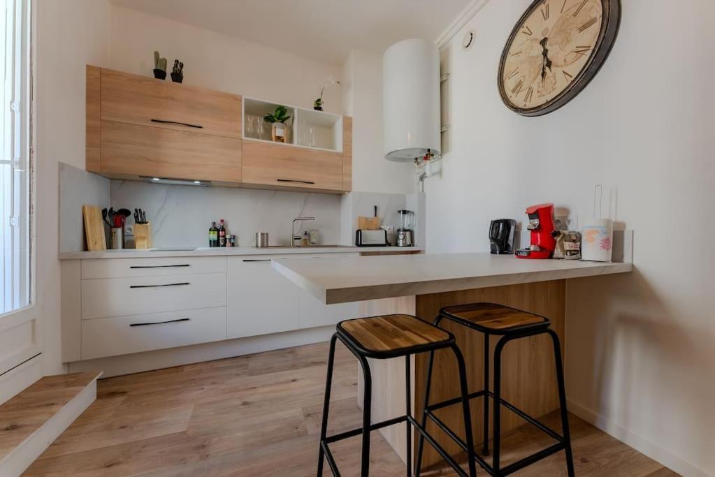 L'Echappee Chic Au Coeur De Valence Apartment Valence  Bagian luar foto