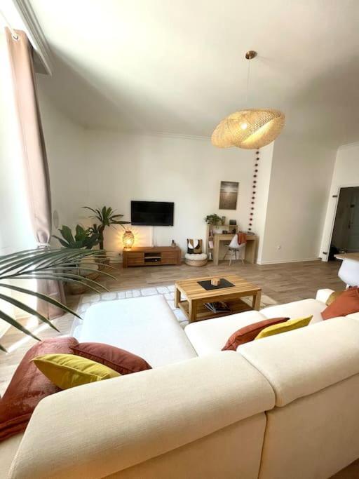 L'Echappee Chic Au Coeur De Valence Apartment Valence  Bagian luar foto